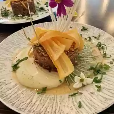Le restaurant - A L'ombre Du Pin - restaurant SOLLIES-PONT